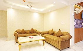 Frankstay By Hotel Mayfair Newly Built - New Delhi